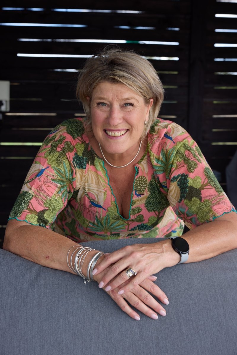 Dream Diva - Pink Ellie - Gawjus