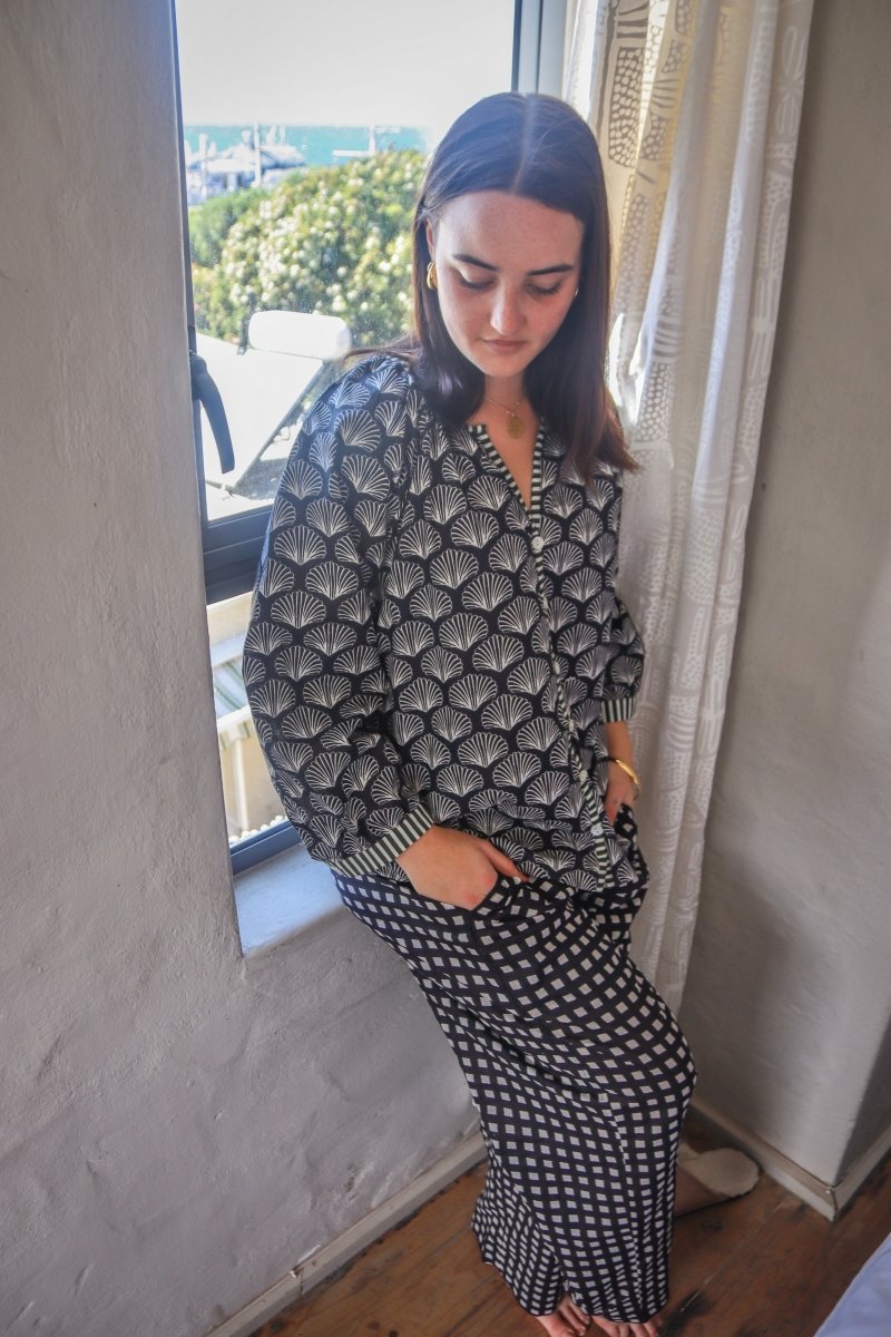 Frenchie - Check - Her π - Gawjus