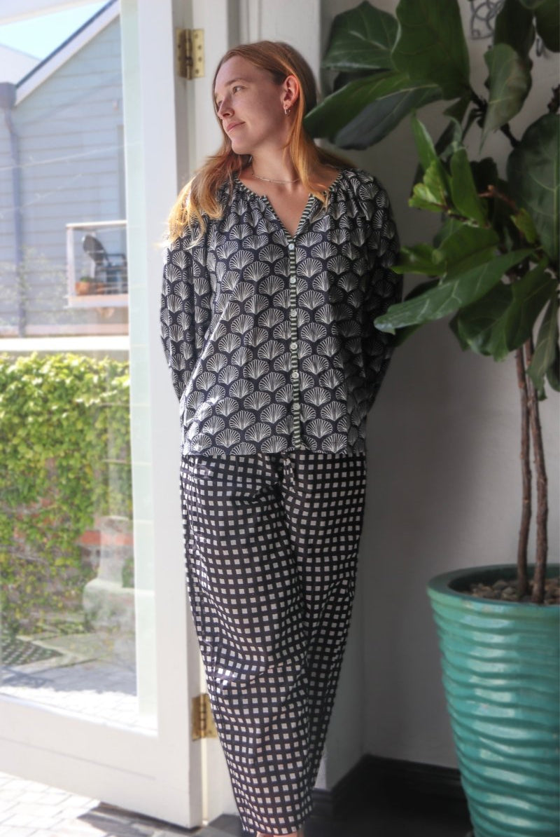 Frenchie - Check - Her 👀 - Gawjus