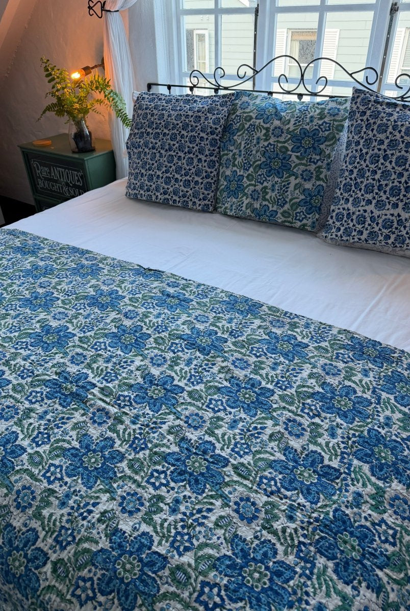Kantha Quilt - Blue Lagoon - Gawjus