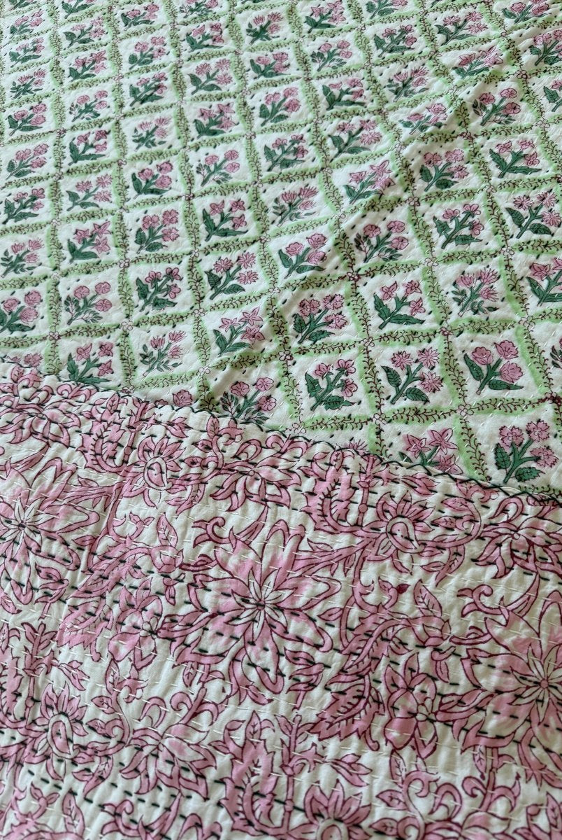 Kantha Quilt - Pink Clover - Gawjus
