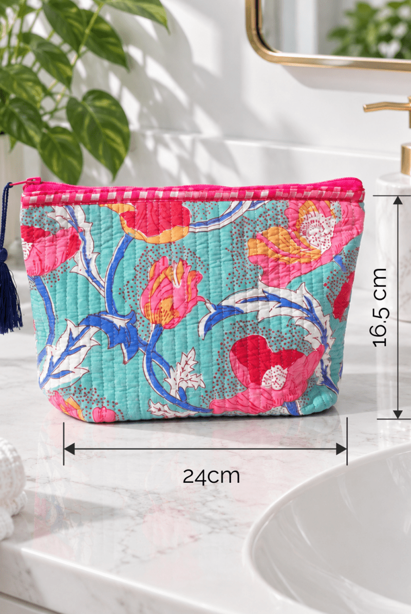 Pretty in Pink Makeup Bag - Gawjus