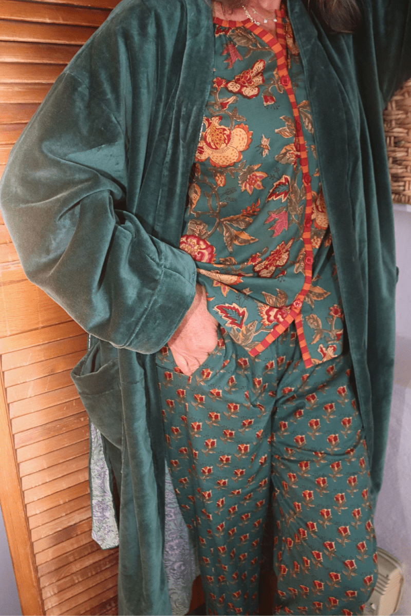 Velvet Moss Robe (Reversible) - One Size - Gawjus