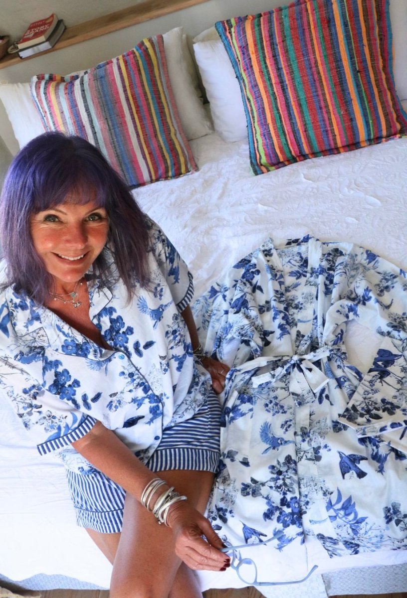 Blue Bird Robe - Gawjus