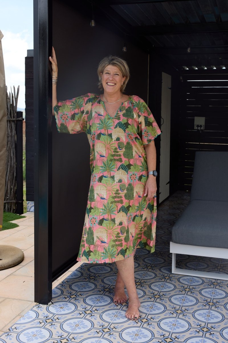 Dream Diva - Pink Ellie - Gawjus