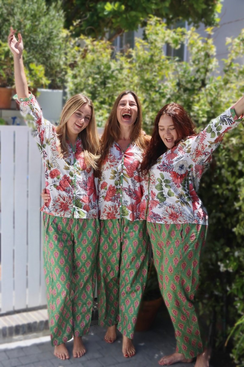 Frenchie - Pink Paisley - Gawjus