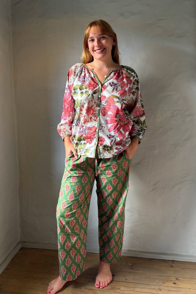 Frenchie - Pink Paisley - Gawjus