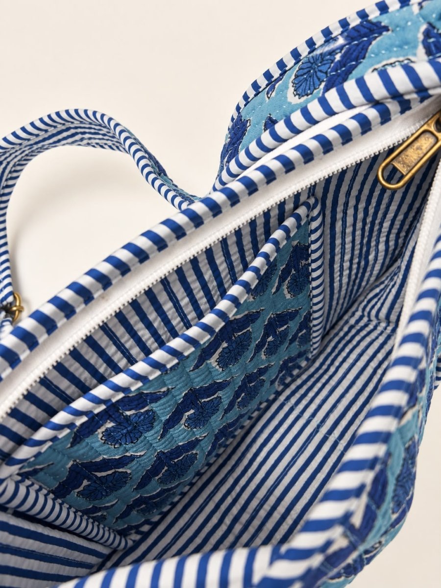 Gawjus Sling Bag - Blue Bloom - Gawjus