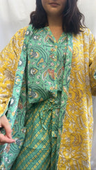 Happy Yellow Robe - Reversible - Gawjus