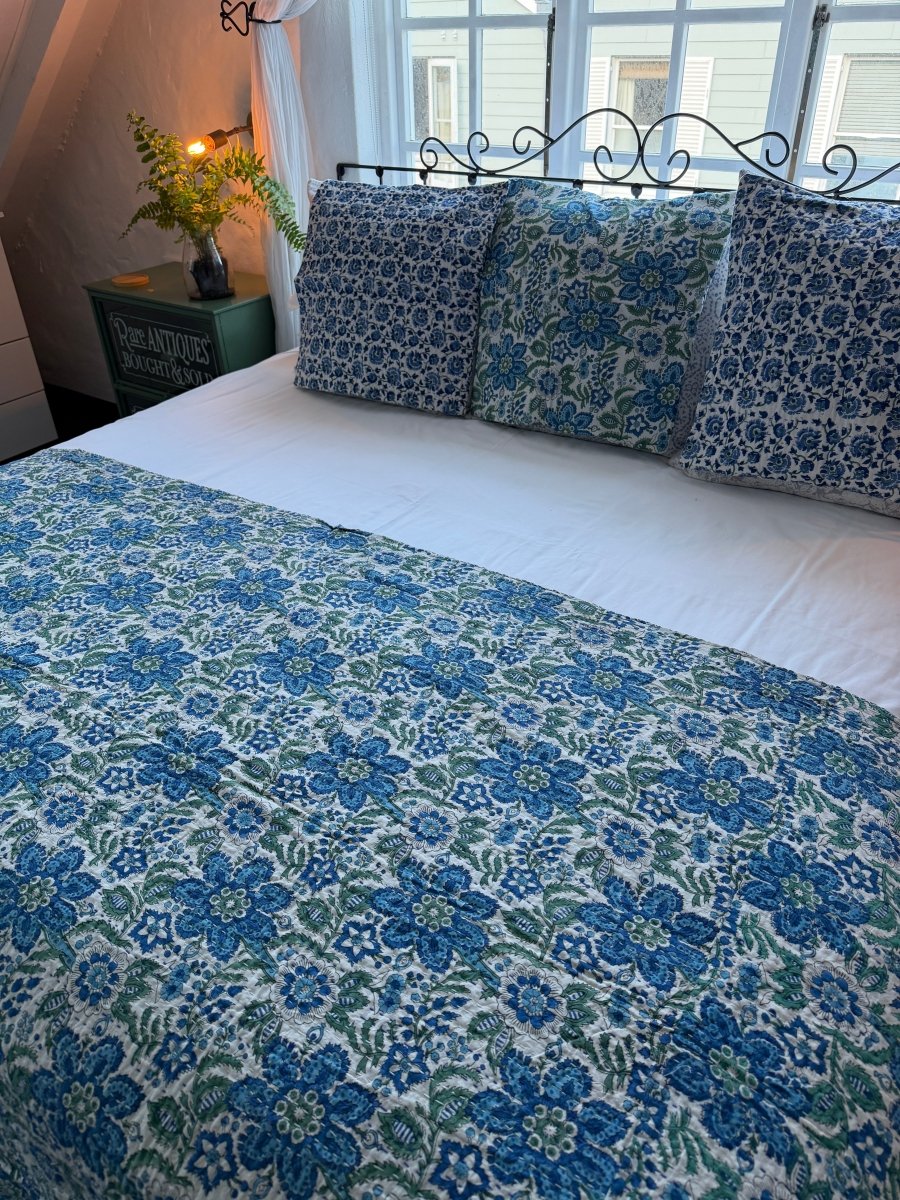 Kantha Quilt - Blue Lagoon - Gawjus