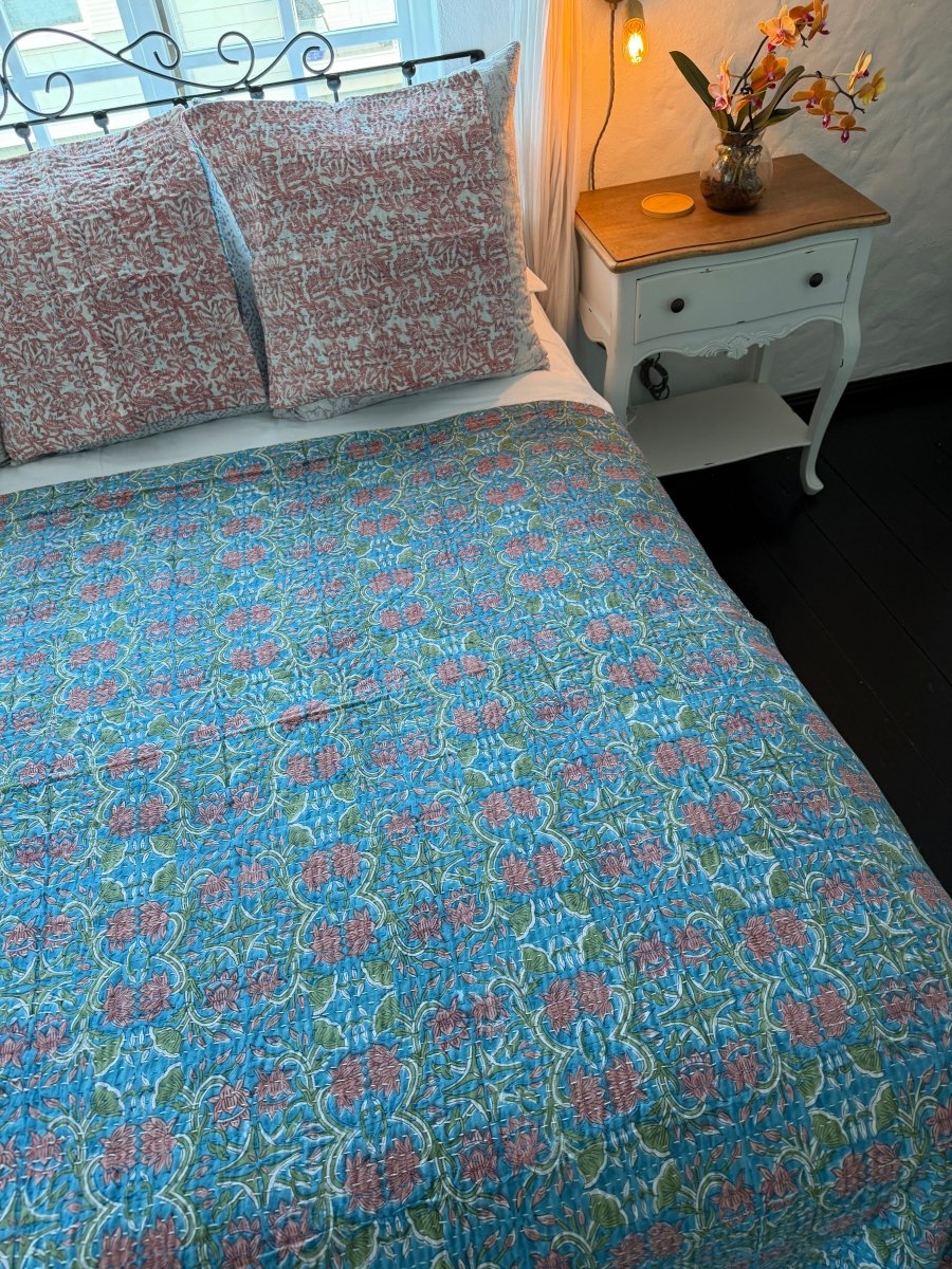 Kantha Quilt - Turkish Delight - Gawjus