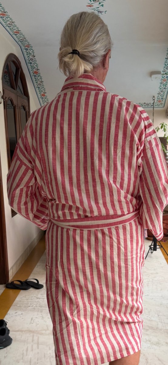 Men’s Handloom Robe - Chilli - Gawjus