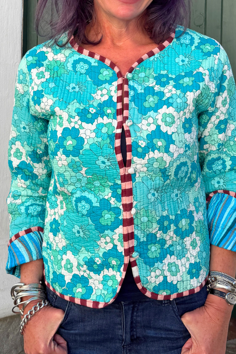 Quilted Jacket - Retro Floral - Gawjus