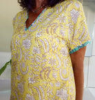 Short Diva - Dreamy/Happy Yellow (V Neck) - Gawjus