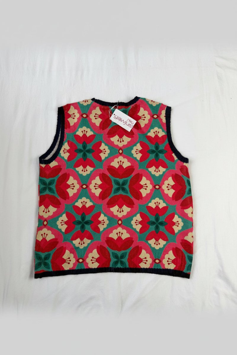 Sleeveless Pullover - Retro Floral - Gawjus