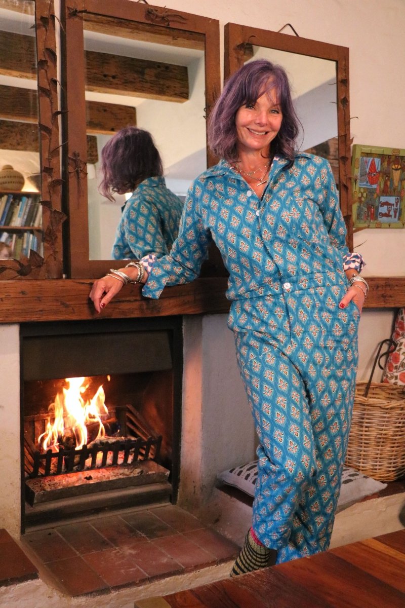 The Snug Frenchie - Fleur - de - lis - Gawjus